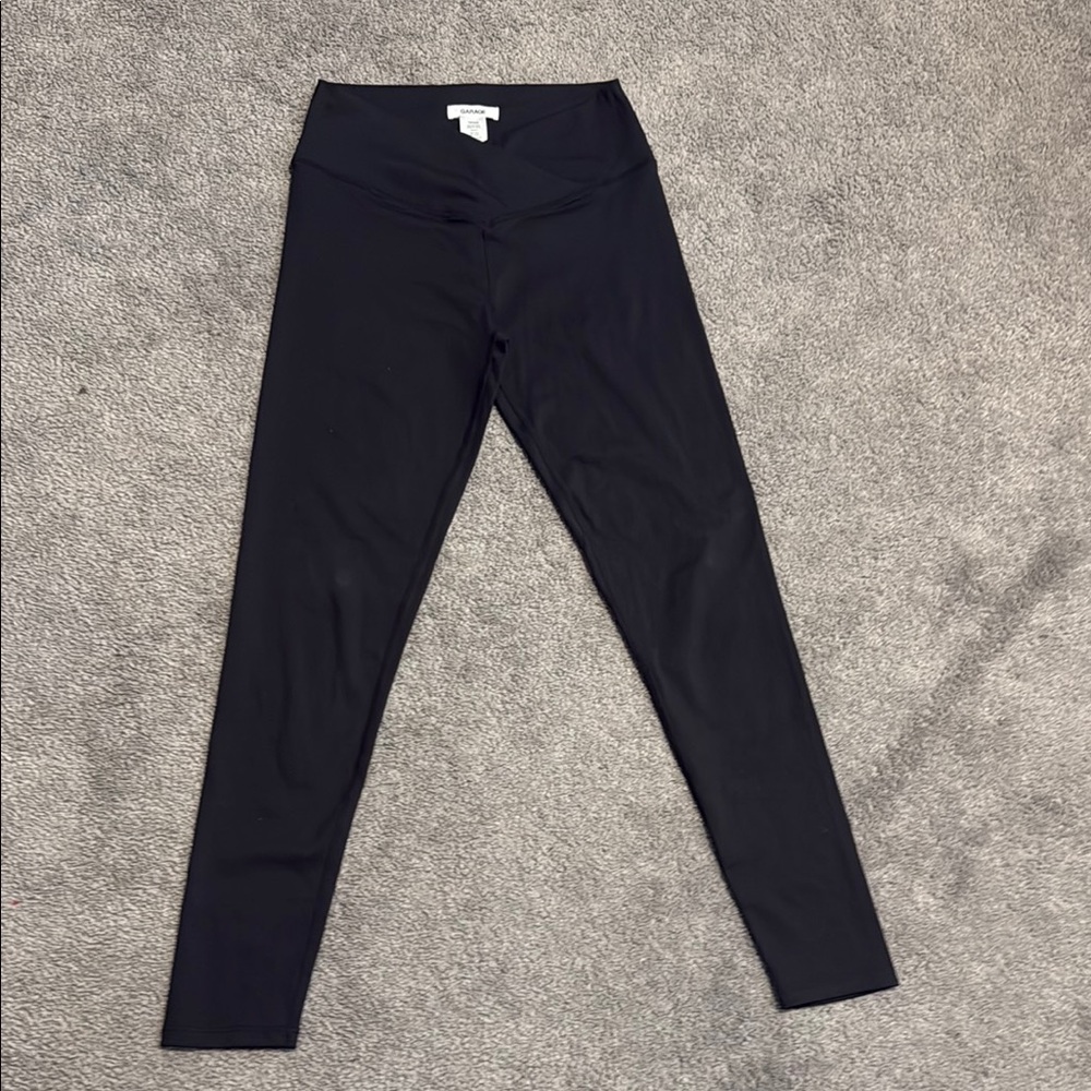 Black Cross Over Leggings